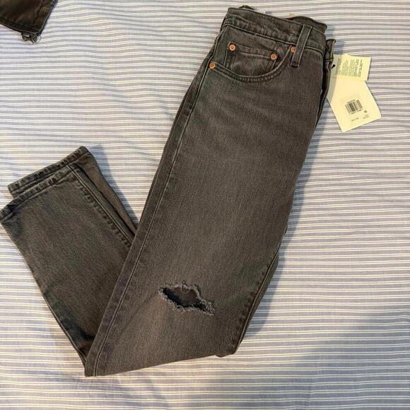 Levi’s 501 Skinny Jeans - Picture 3 of 4